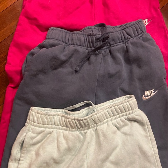 Nike Joggers - 3 pair Sea Green/Periwinkle/Hot Pink XS - Picture 4 of 4